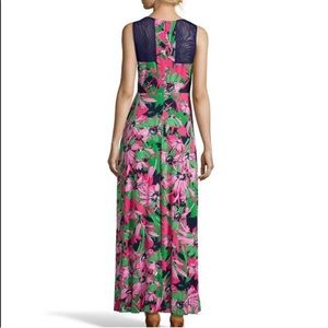 Beautiful Taylor floral dress